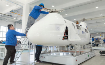 T1400无人直升机首航 应用前景广阔