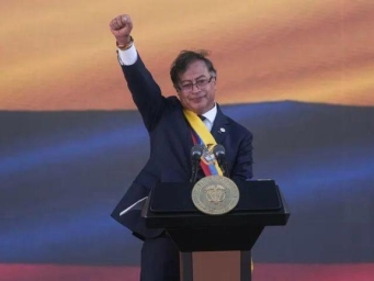 面对美国制裁 一日内两国总统发声 坚决反击