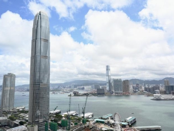 香江观澜：三因素助香港全球竞争力重返三甲